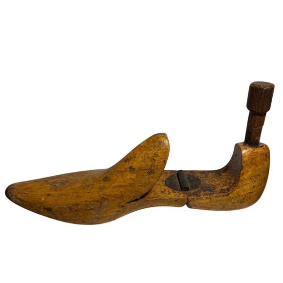 Vintage Wooden Shoe Stretcher Hinged Adjustable Right Foot - Picture 1 of 10